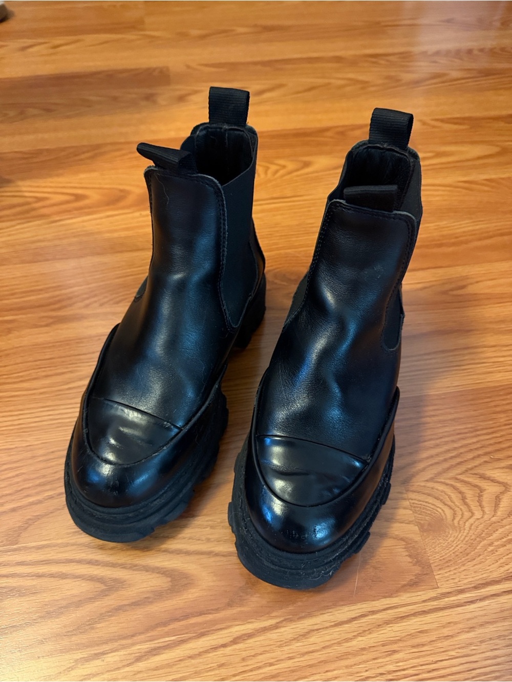Ganni Black Leather Platform Chelsea Ankle Boots | 37
